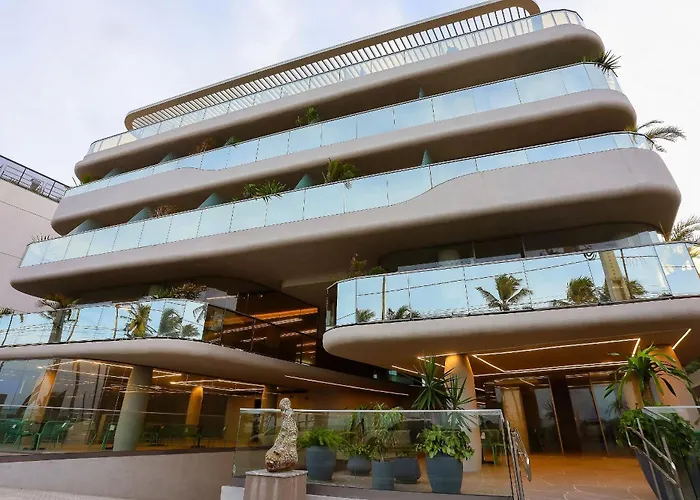 Setai Yacht Luxo - By Almare Flats