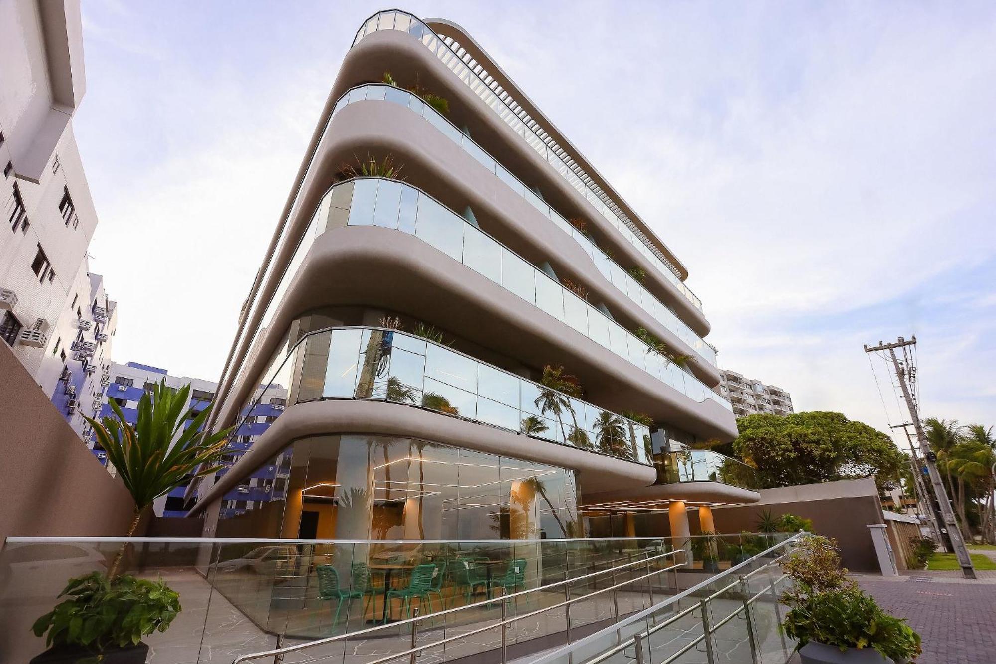 Setai Yacht Luxo - By Almare Flats